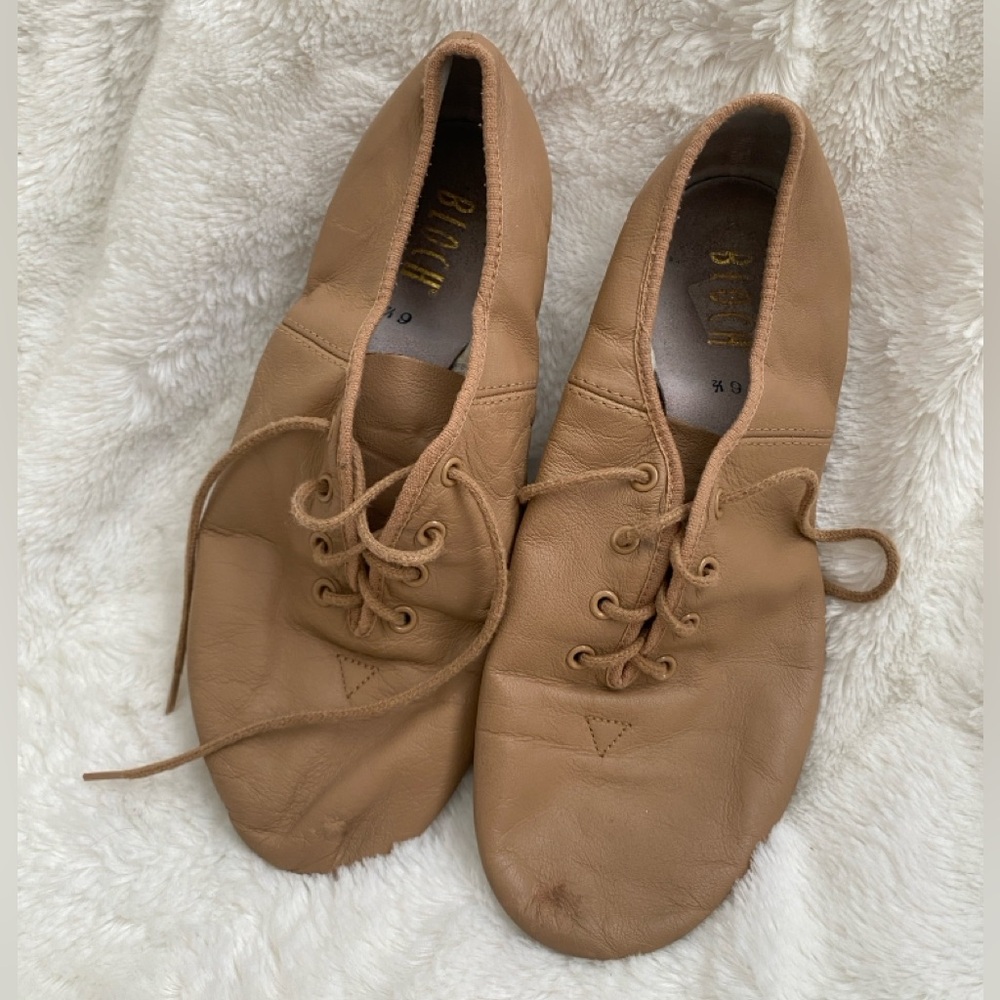 Bloch Ladies Jazzsoft Jazz Shoes - Tan
